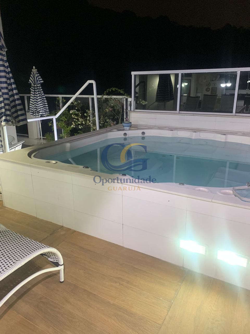 Apartamento GUARUJÁ - SP