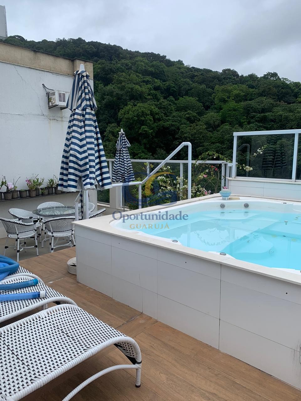 Apartamento GUARUJÁ - SP