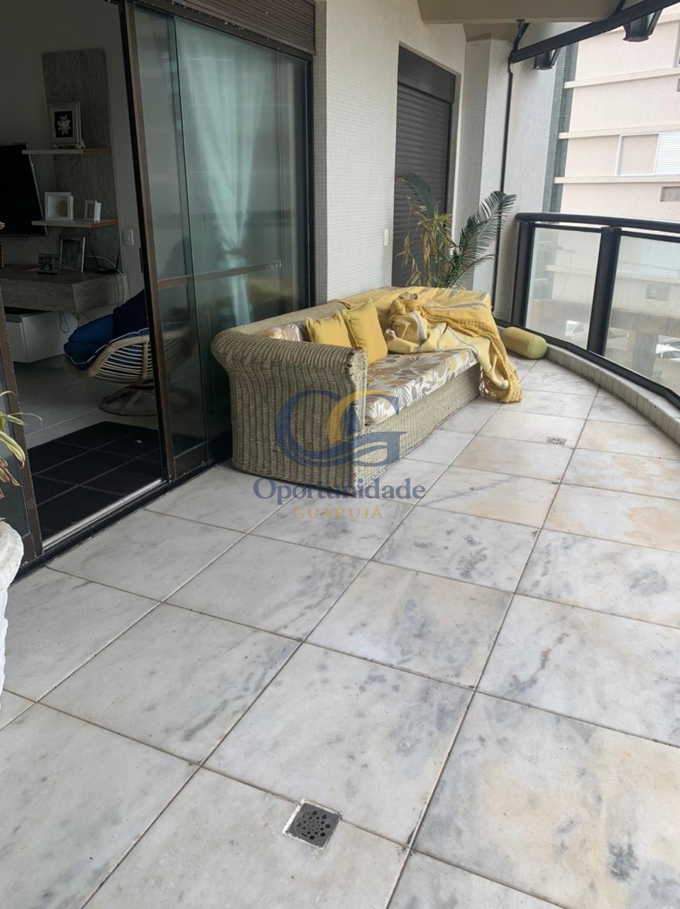 Apartamento GUARUJÁ - SP