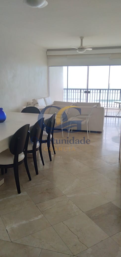 Apartamento Frente ao Mar nas Pitangueiras, Guarujá - SP