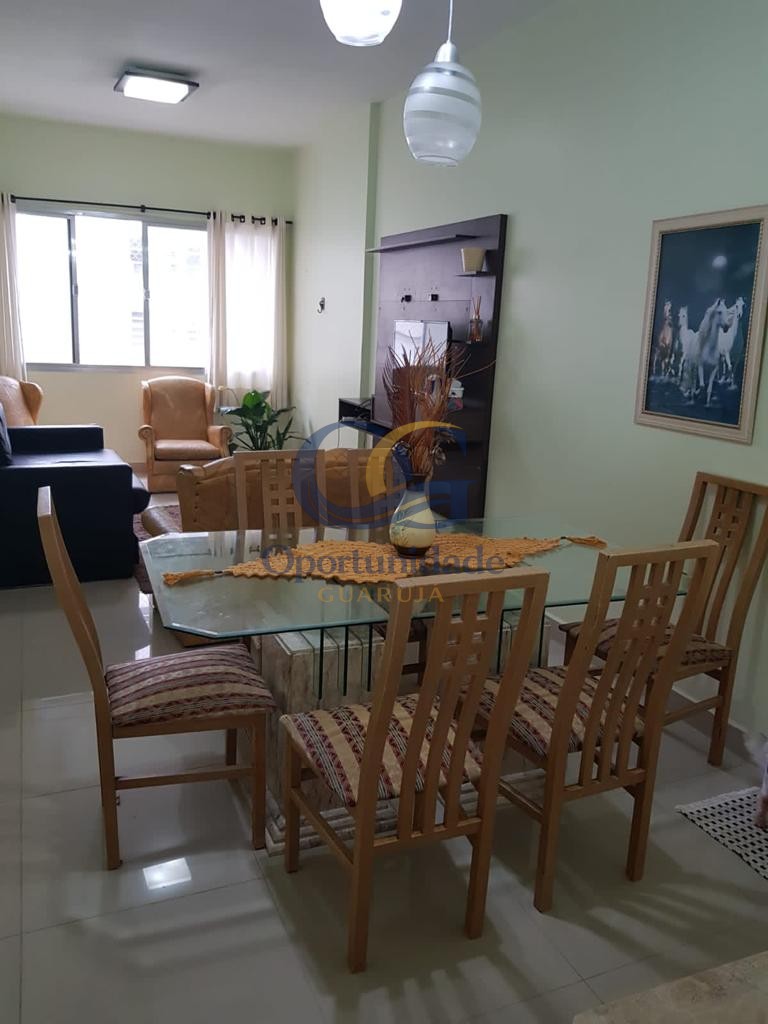 Apartamento na Praia das Pitangueiras, Guarujá - SP