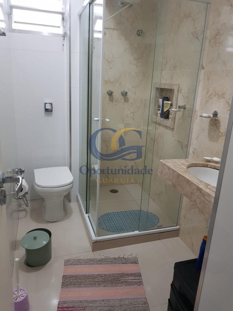 Apartamento na Praia das Pitangueiras, Guarujá - SP