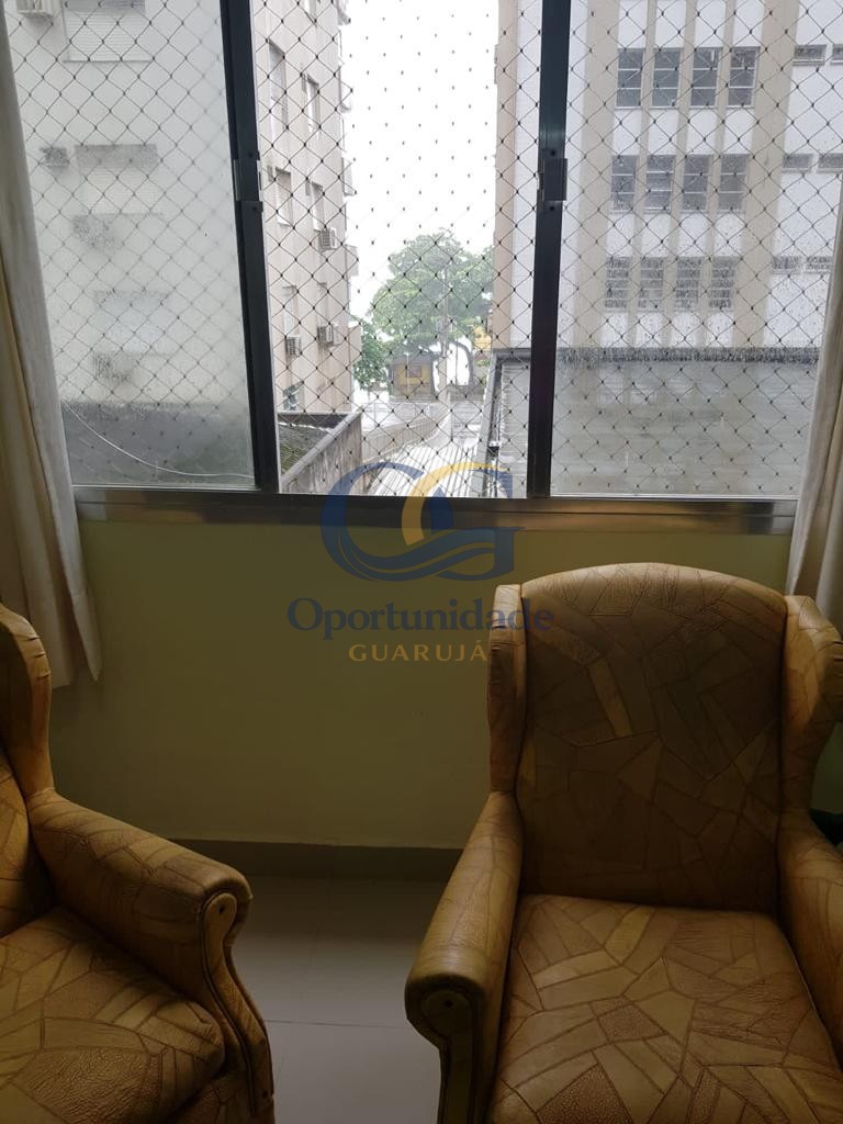 Apartamento na Praia das Pitangueiras, Guarujá - SP