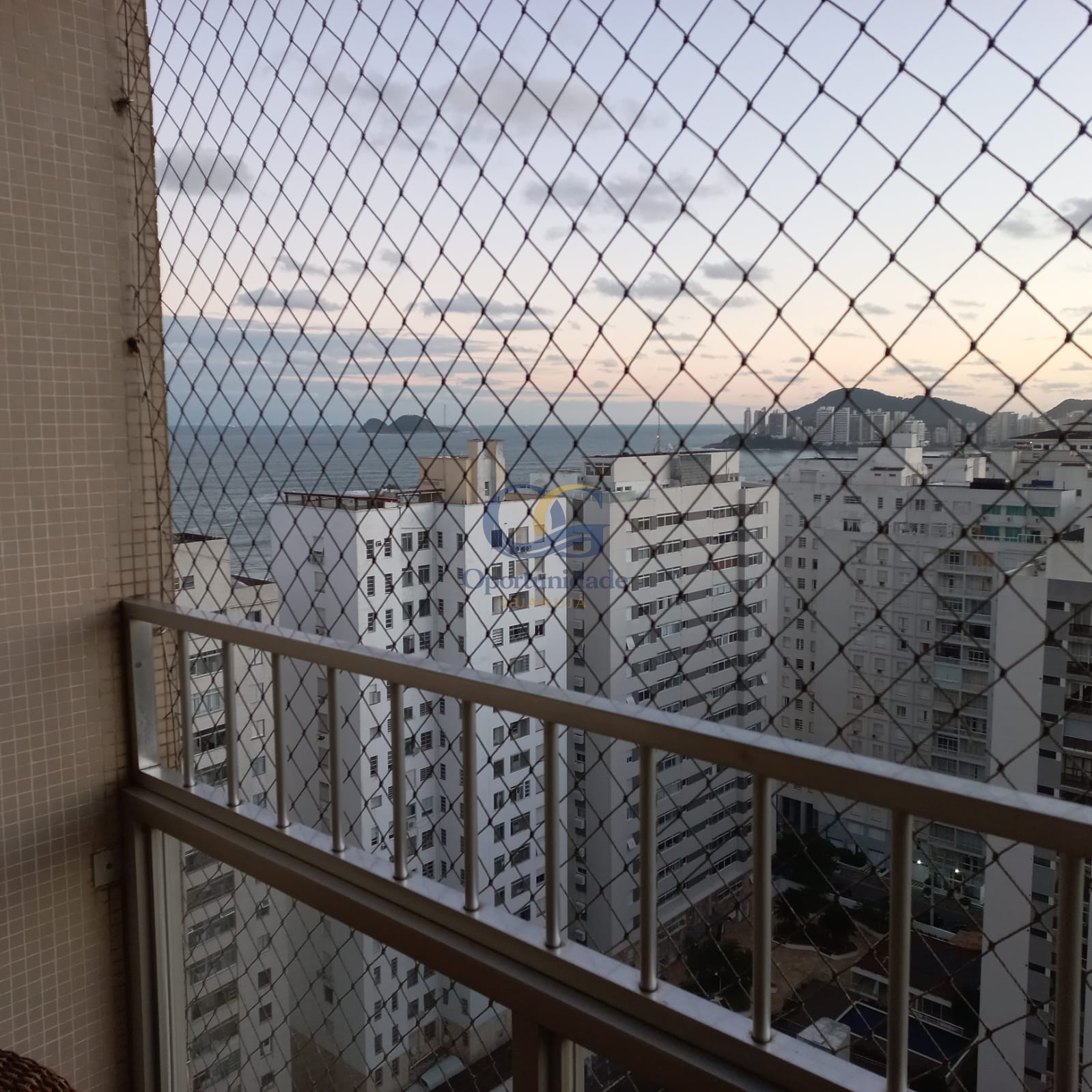 Apartamento GUARUJÁ - SP