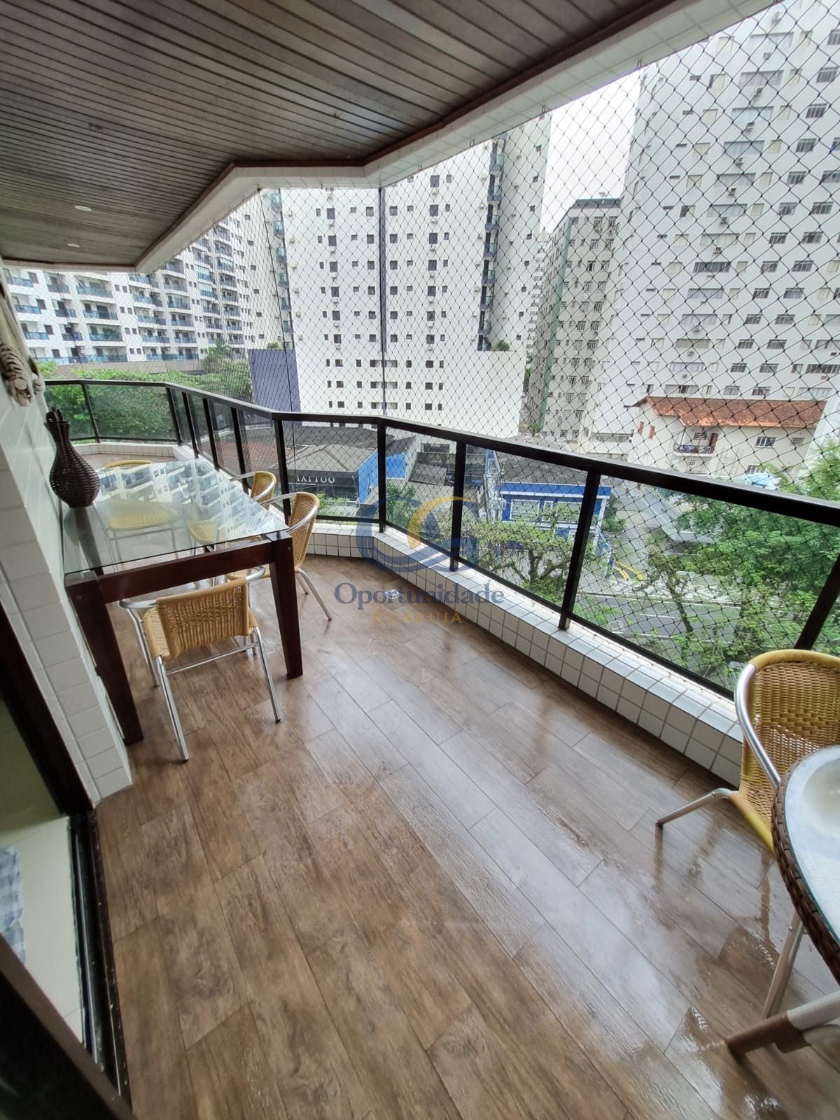Apartamento GUARUJÁ - SP