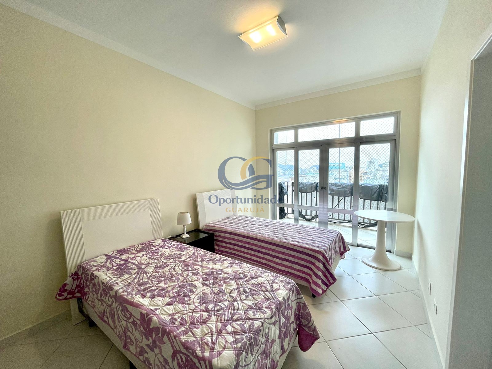 Apartamento GUARUJÁ - SP