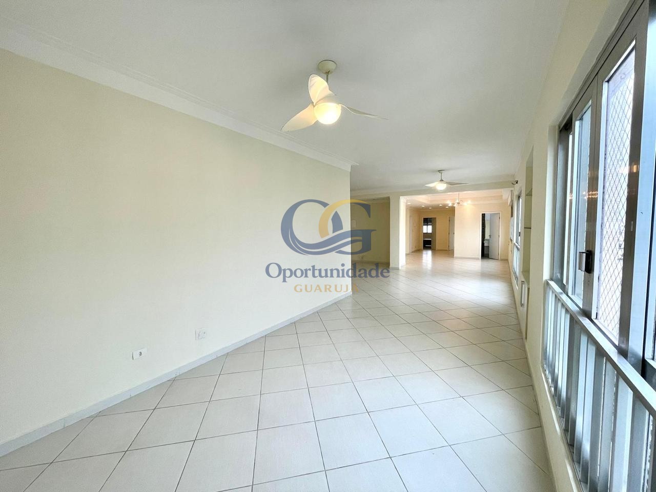 Apartamento GUARUJÁ - SP