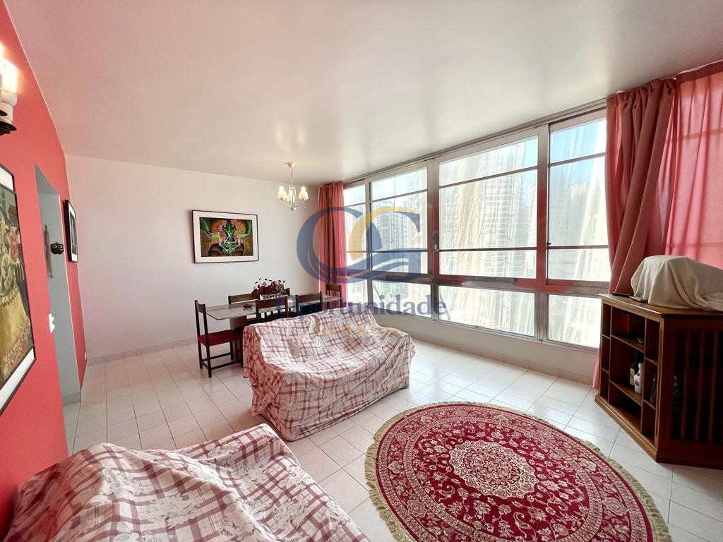 Apartamento na Praia das Pitangueiras, Guarujá - SP