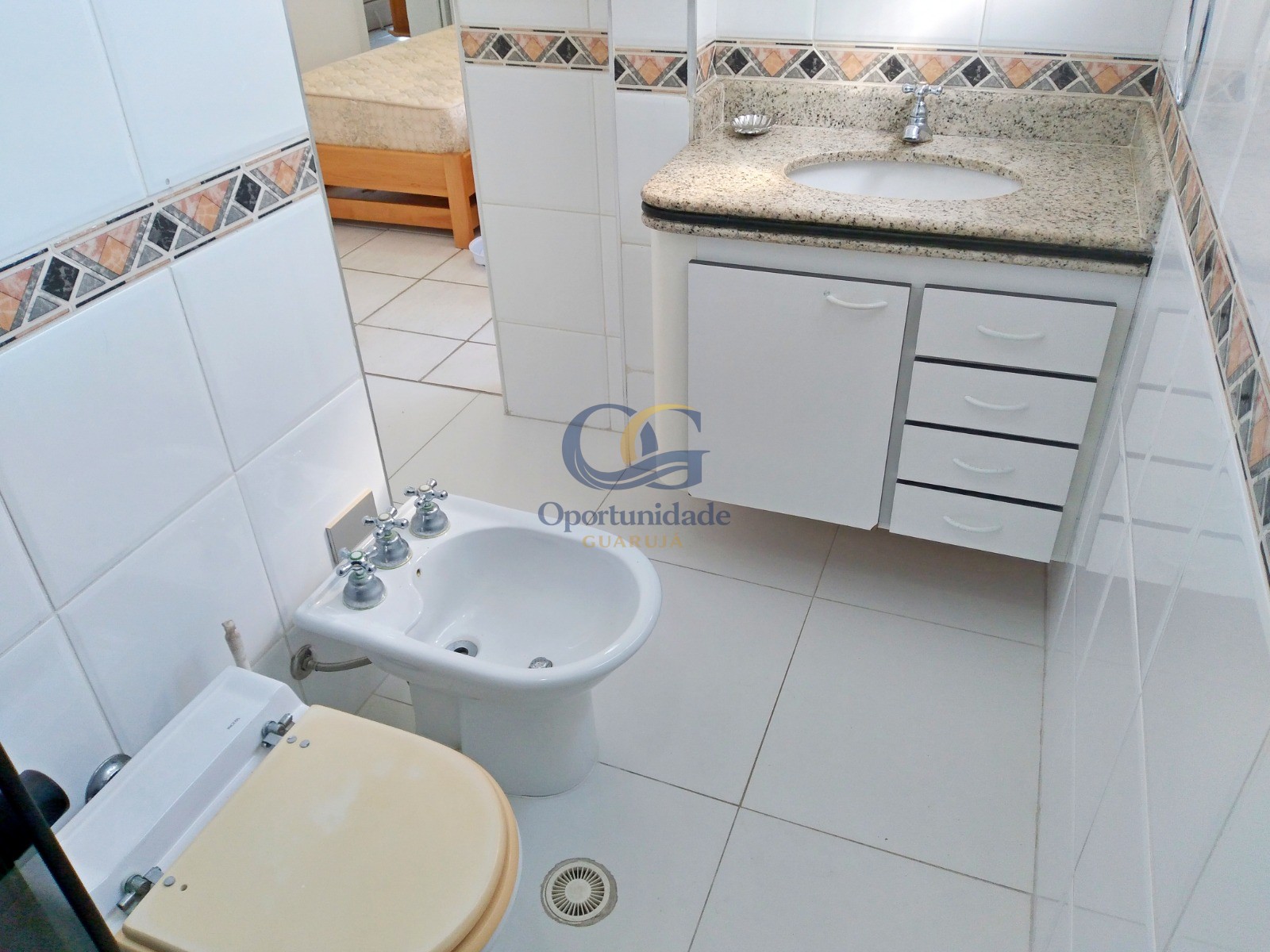 Apartamento GUARUJÁ - SP