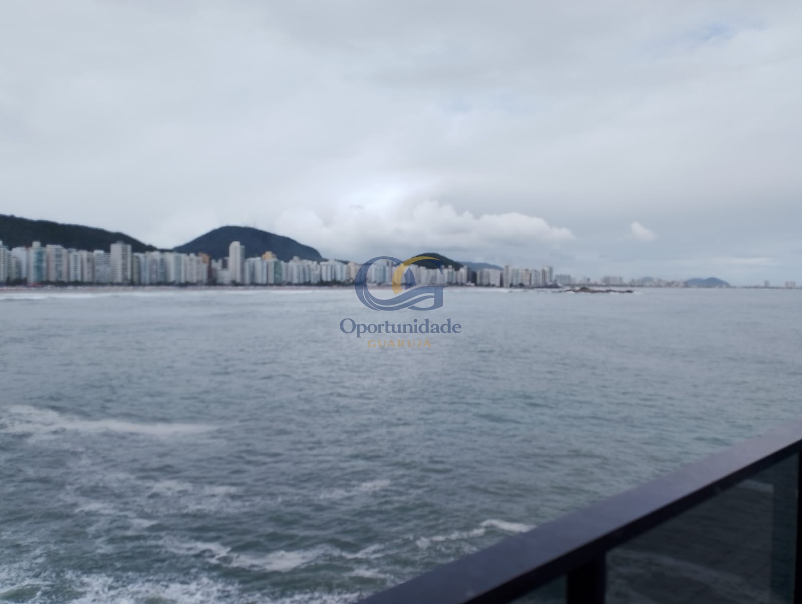 Apartamento GUARUJÁ - SP