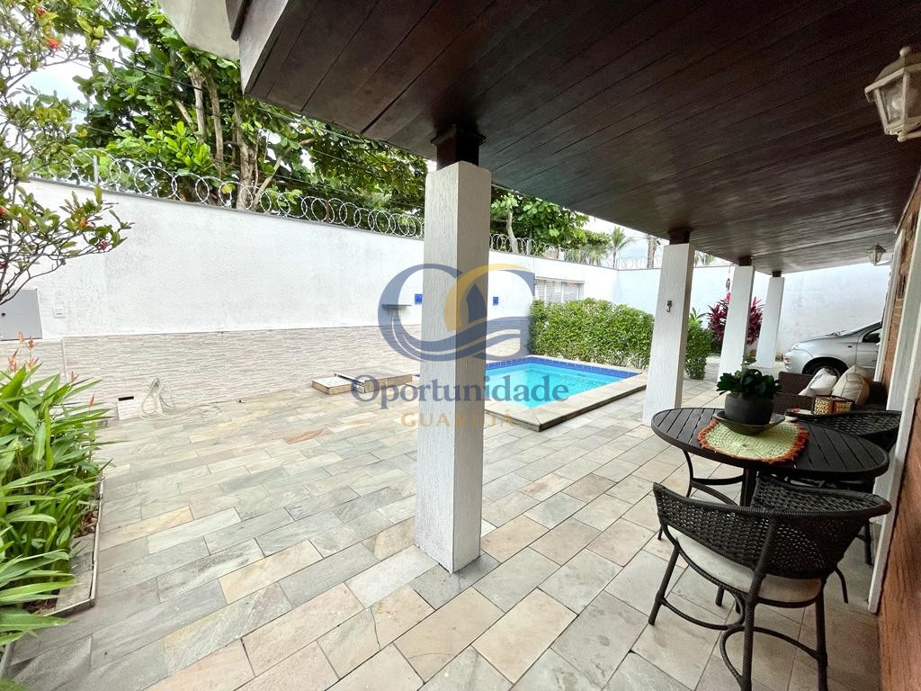 Casa em alvenaria GUARUJÁ - SP