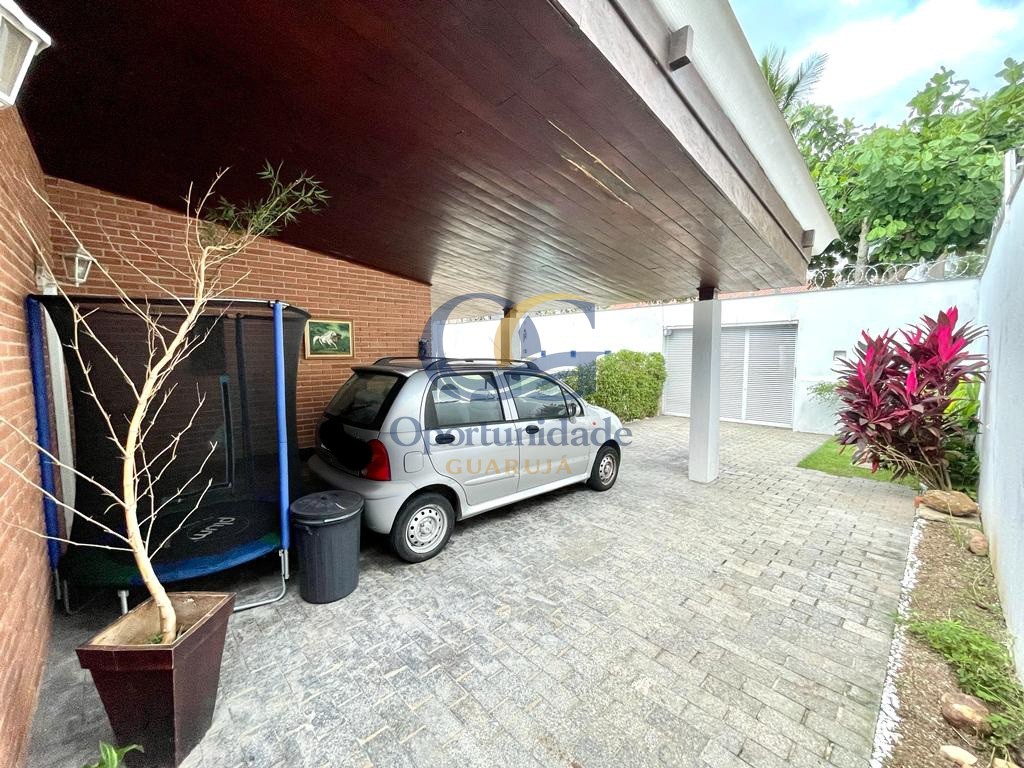 Casa em alvenaria GUARUJÁ - SP