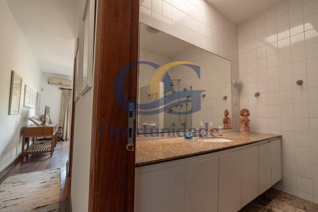 Casa em alvenaria GUARUJÁ - SP