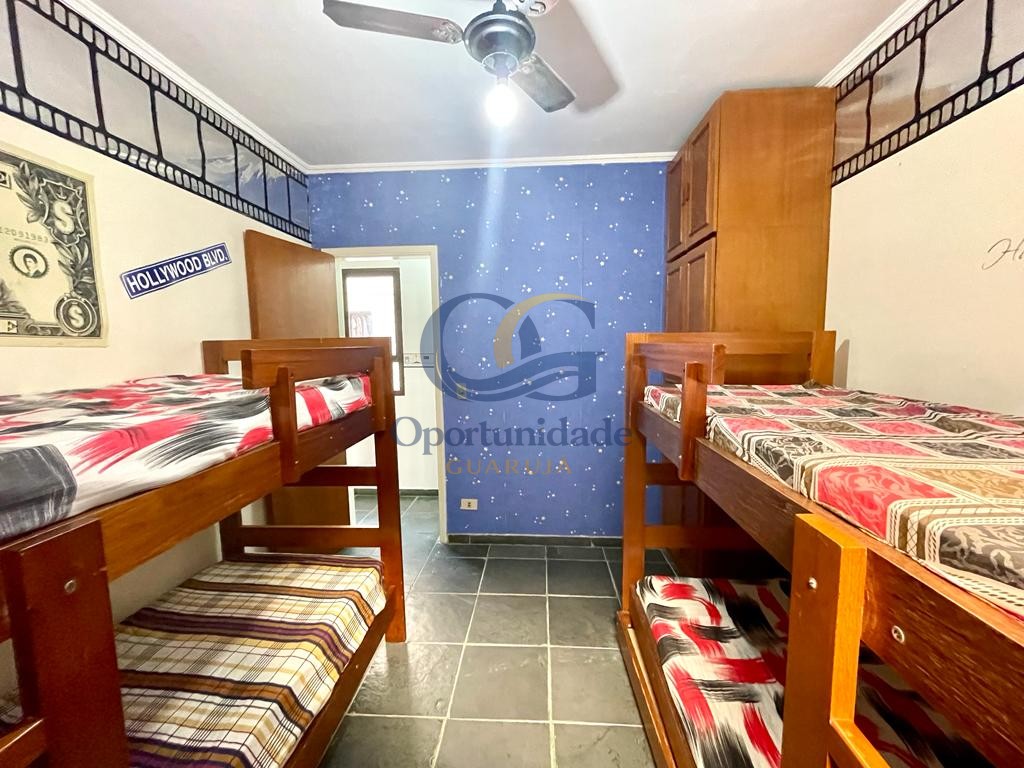 Apartamento na Praia da Enseada, Guarujá - SP