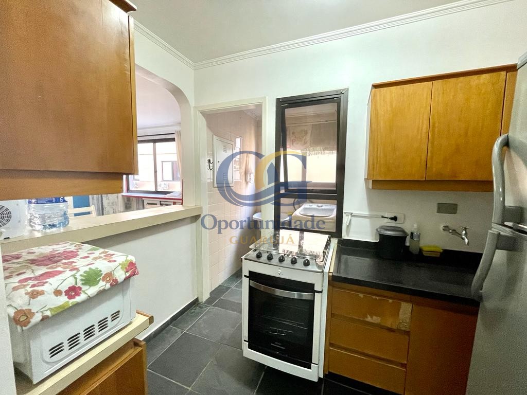 Apartamento na Praia da Enseada, Guarujá - SP