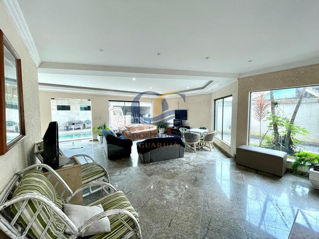 Casa em alvenaria GUARUJÁ - SP