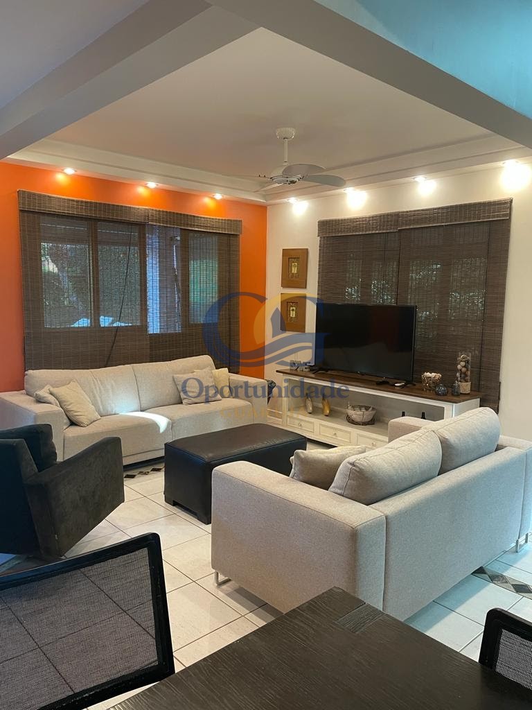 Casa em alvenaria GUARUJÁ - SP