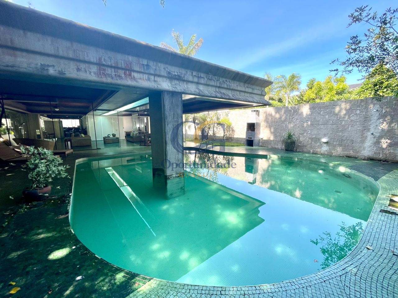 Casa em alvenaria GUARUJÁ - SP