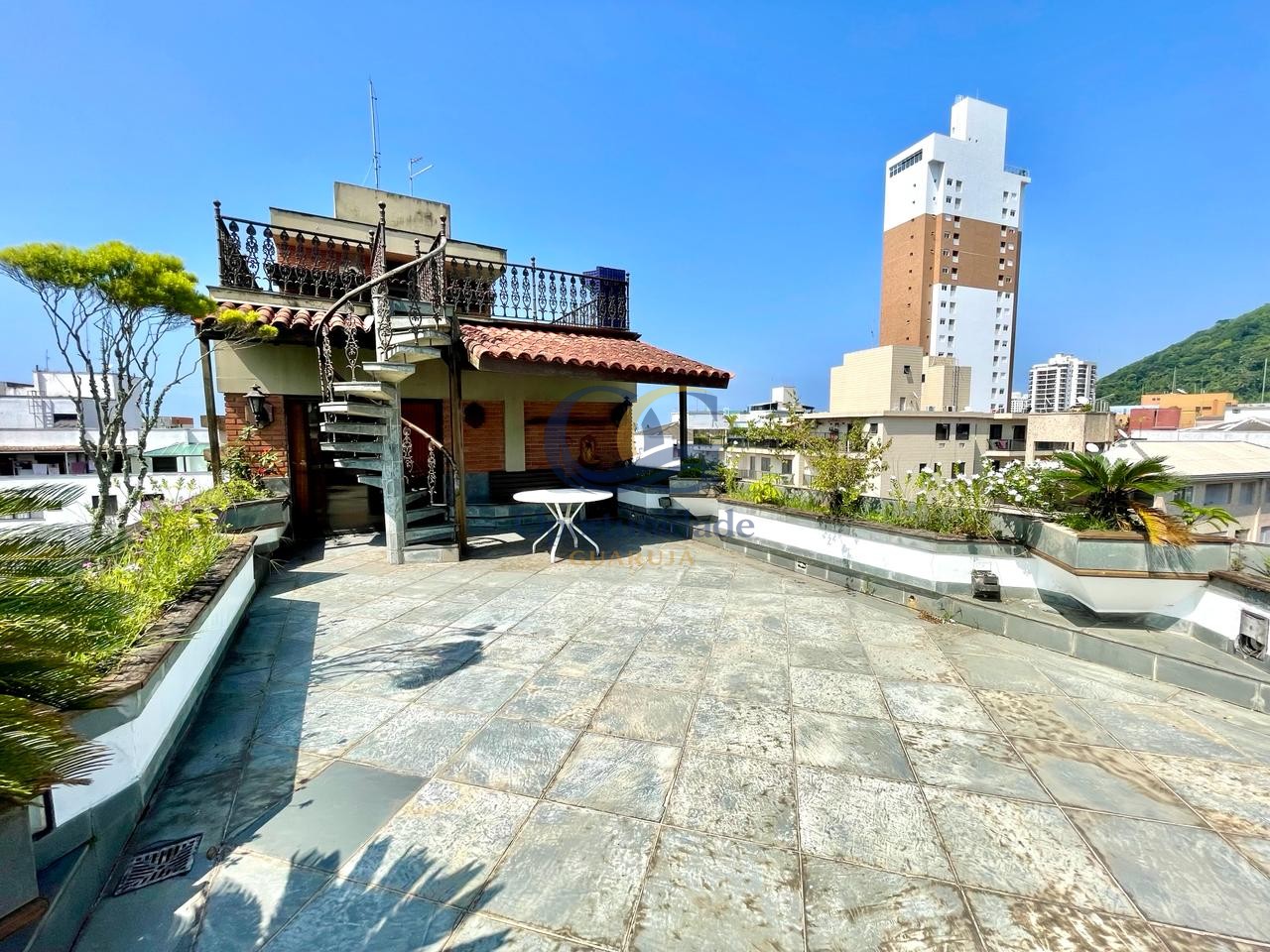 Apartamento GUARUJÁ - SP