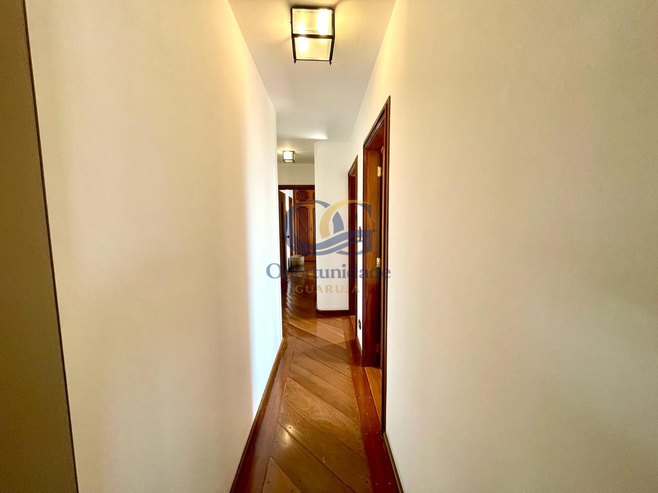 Apartamento GUARUJÁ - SP