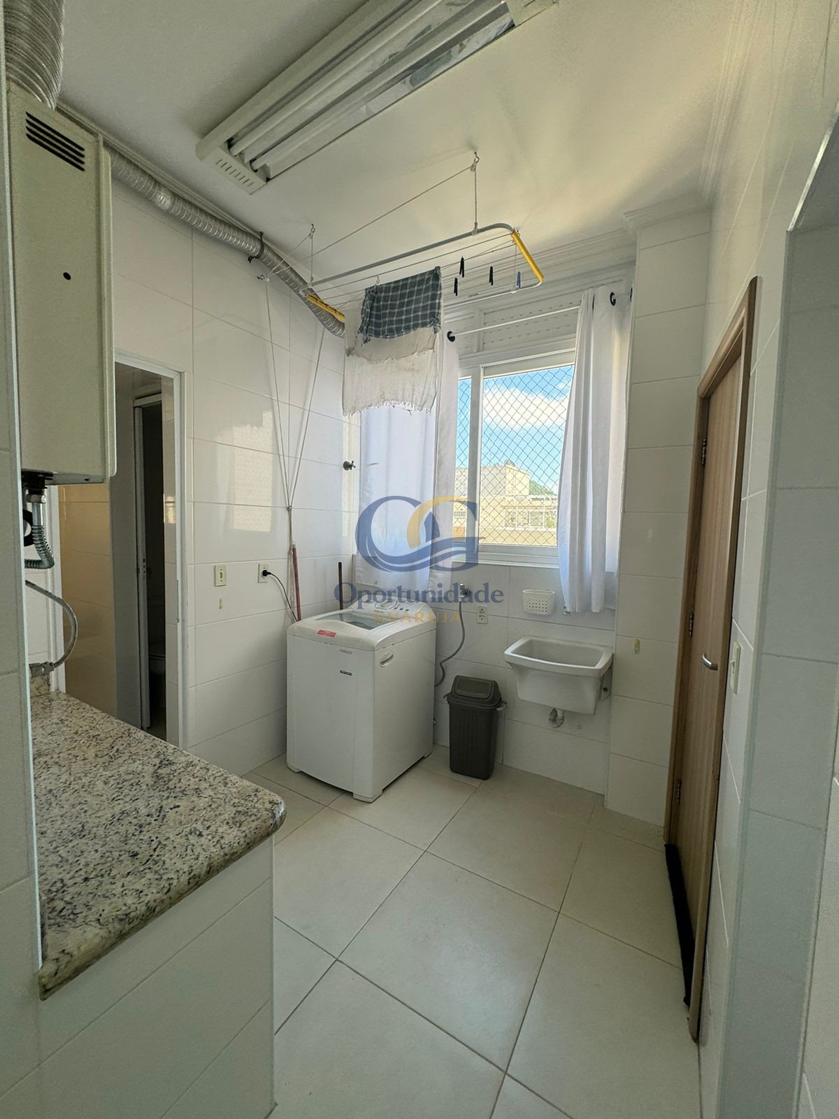 Apartamento GUARUJÁ - SP