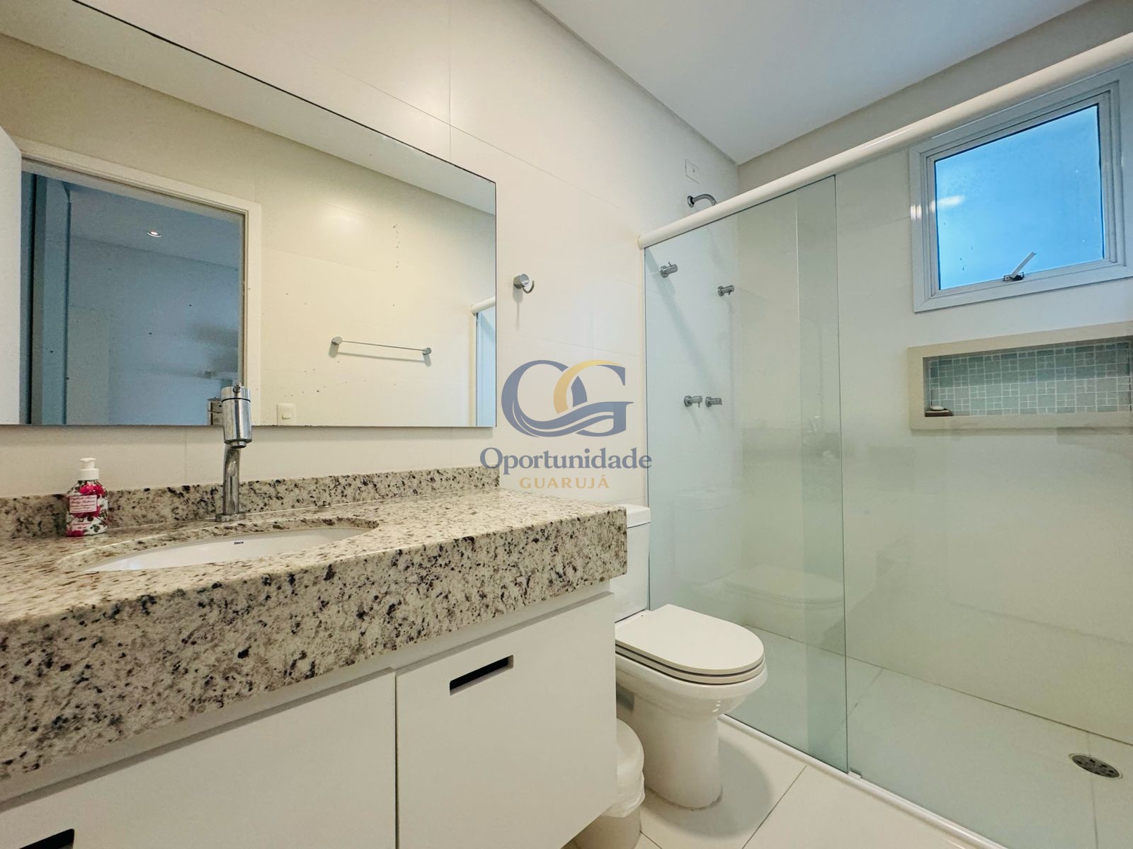Apartamento GUARUJÁ - SP