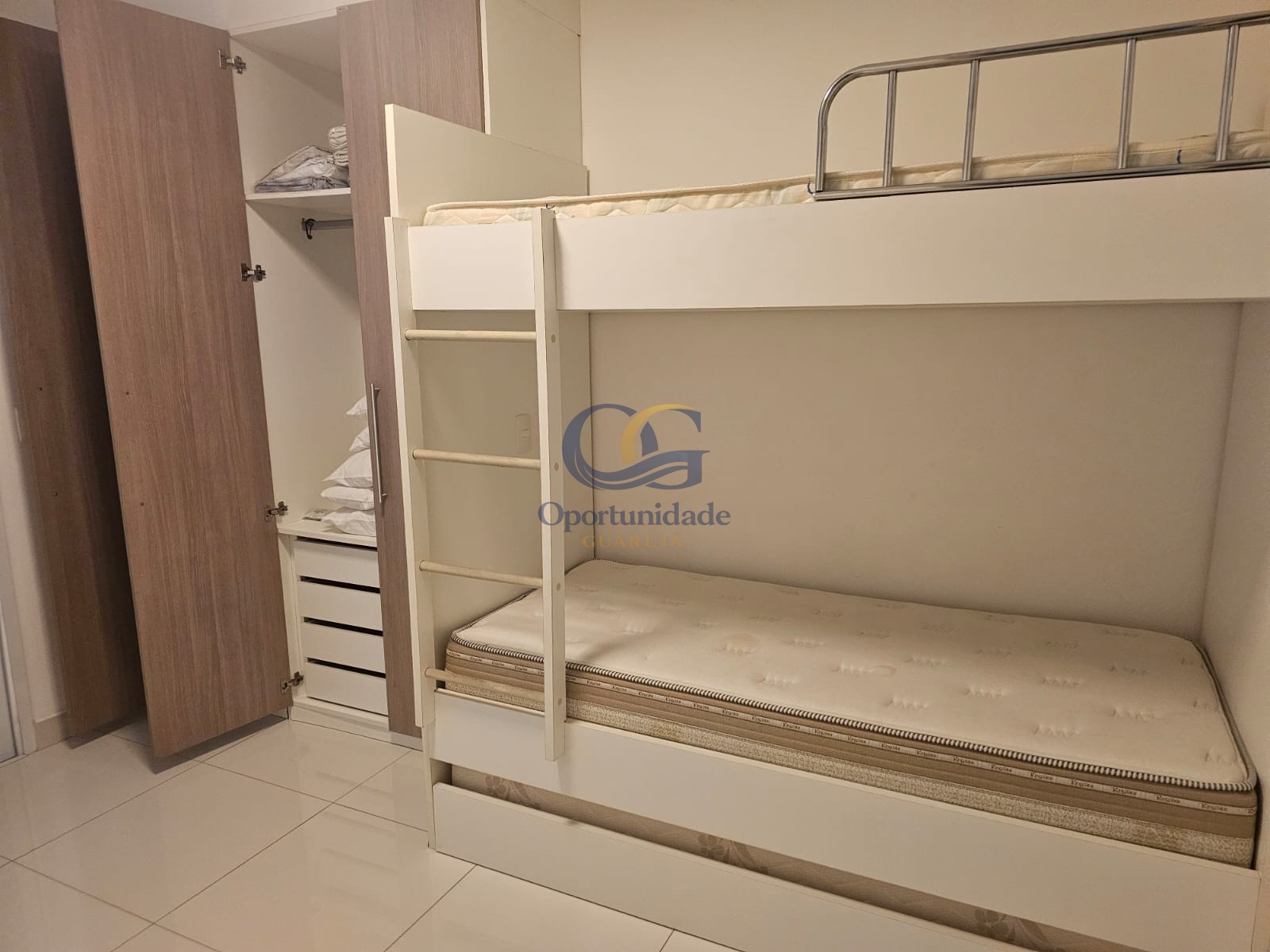 Apartamento GUARUJÁ - SP