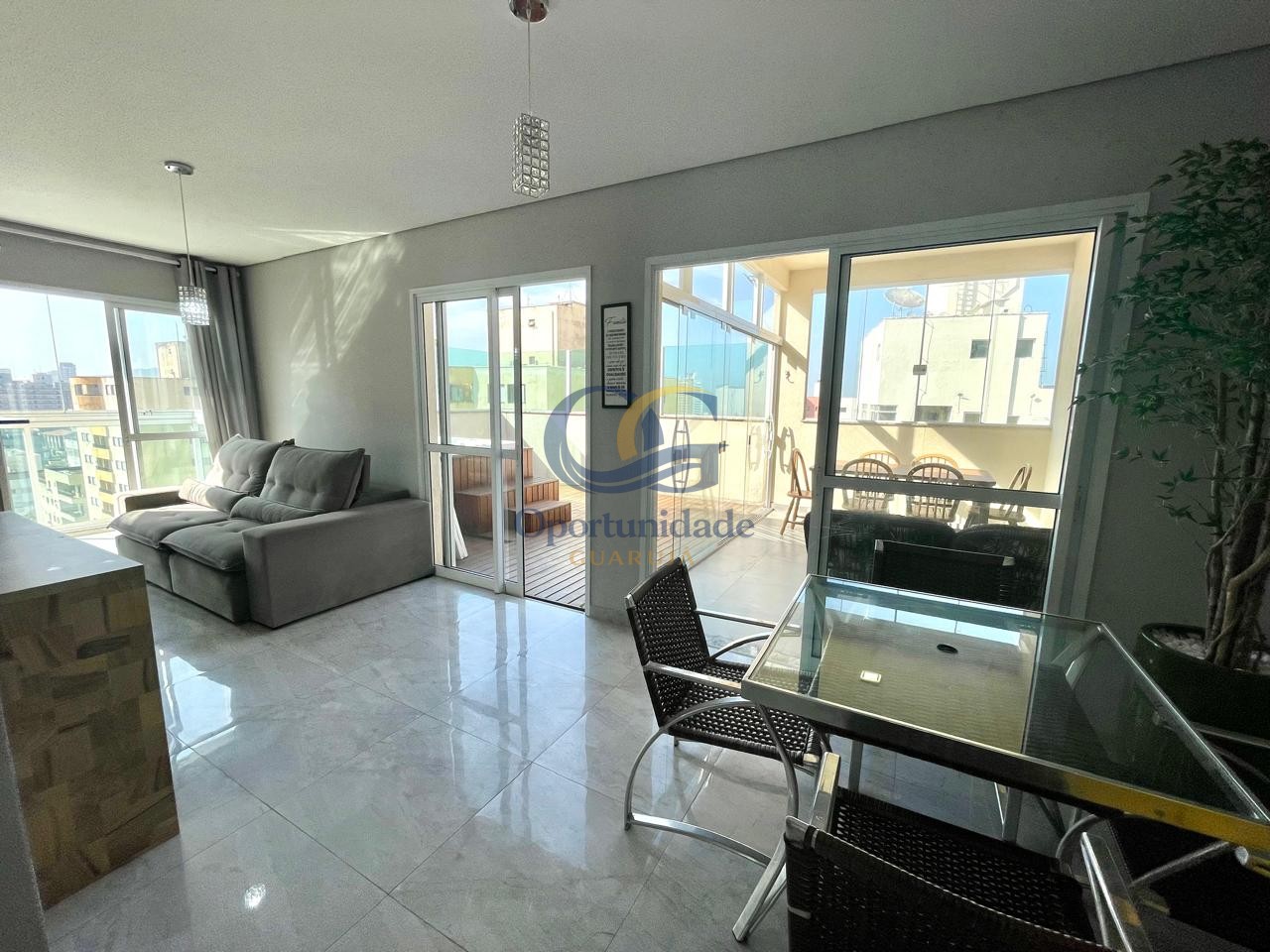 Apartamento GUARUJÁ - SP