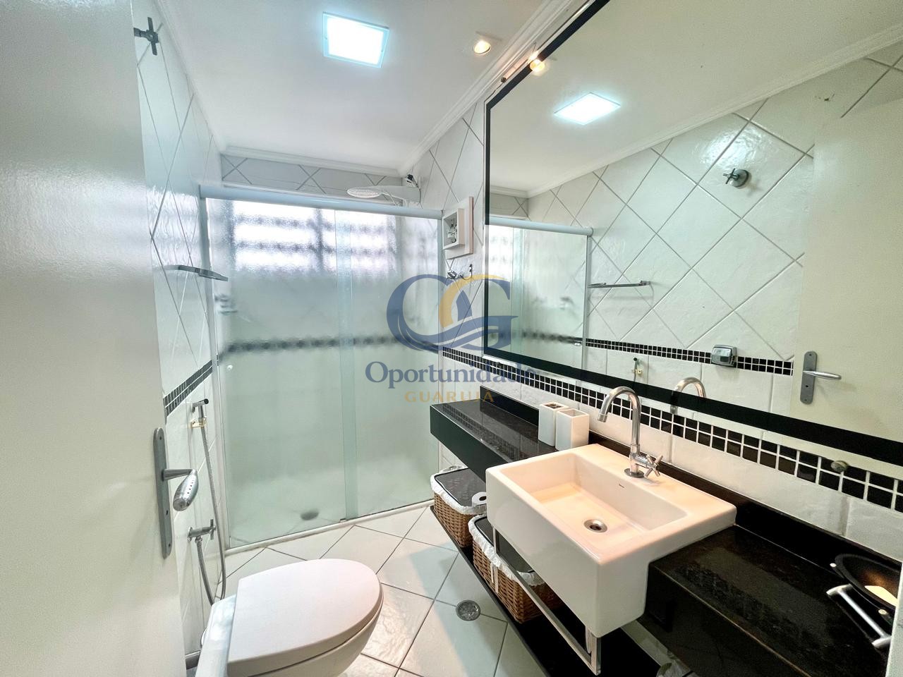 Apartamento GUARUJÁ - SP