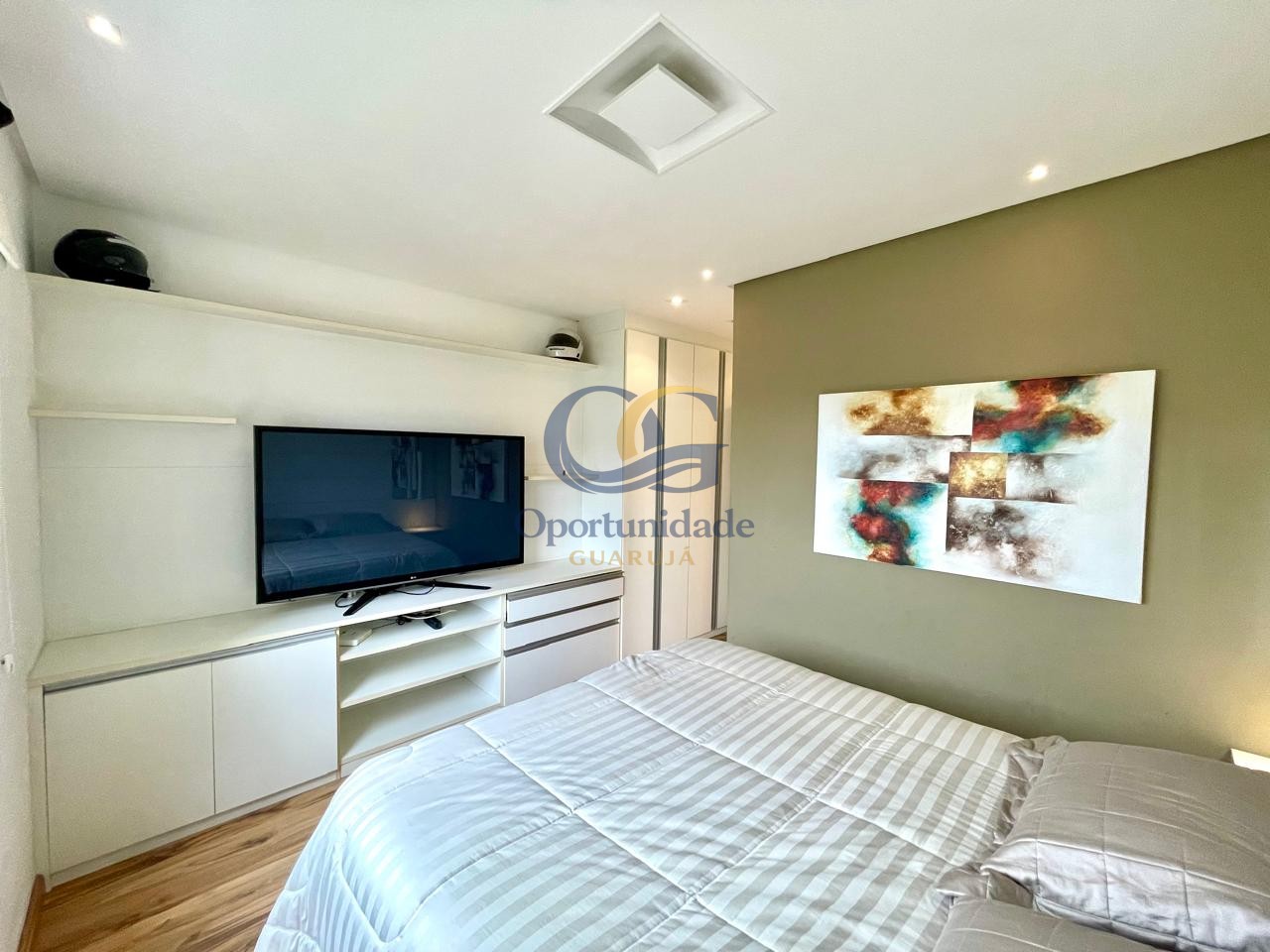 Apartamento GUARUJÁ - SP