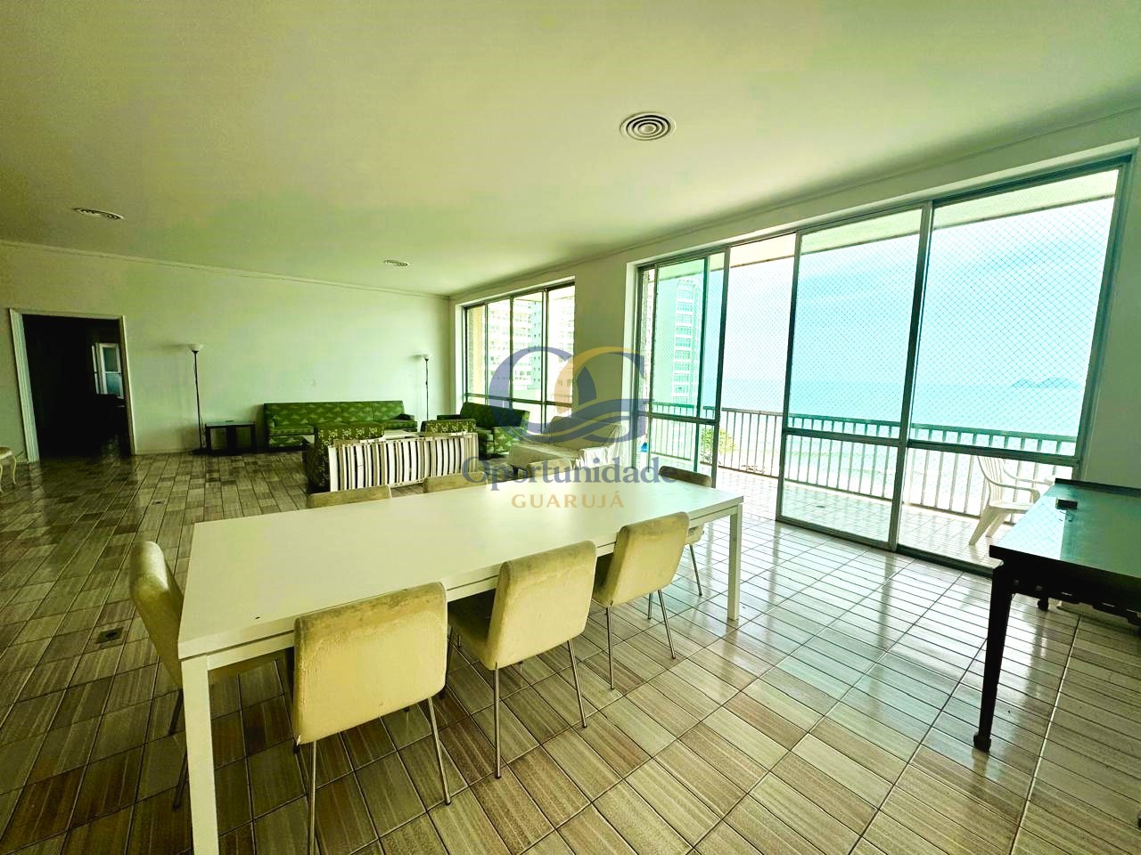 Apartamento GUARUJÁ - SP