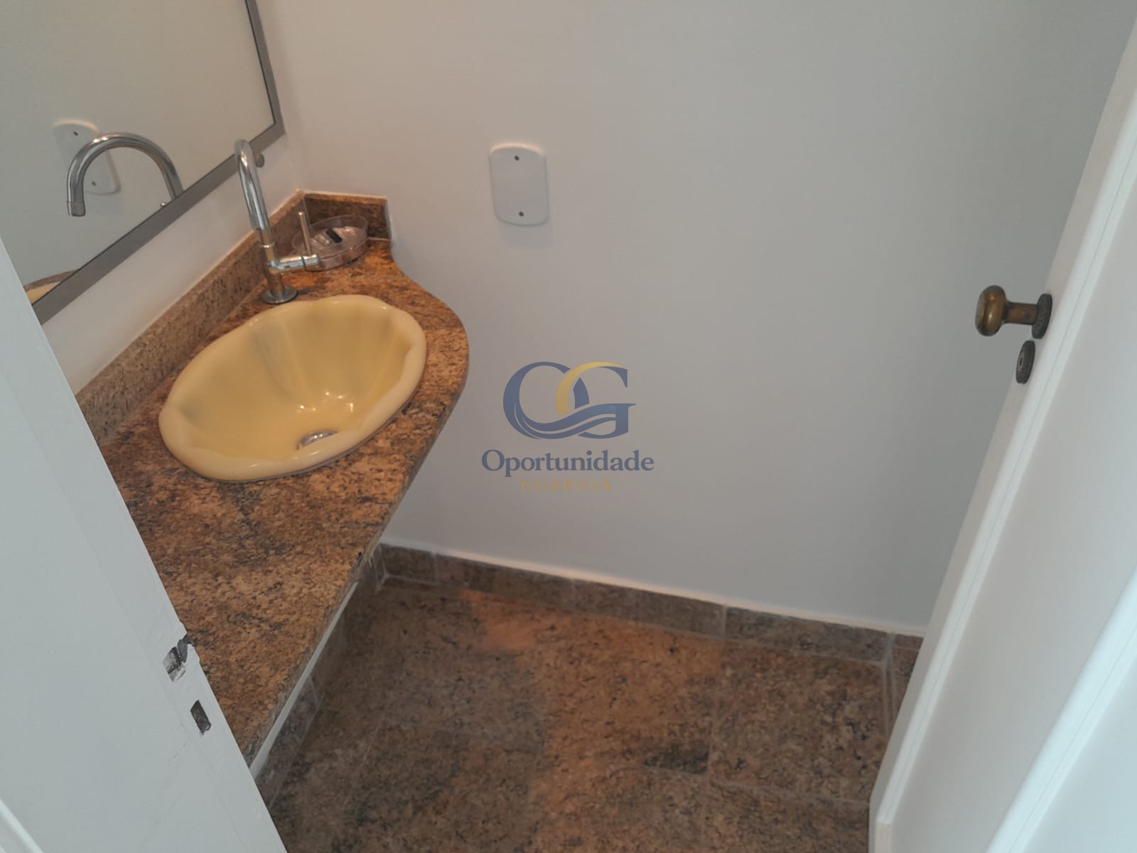 Apartamento GUARUJÁ - SP