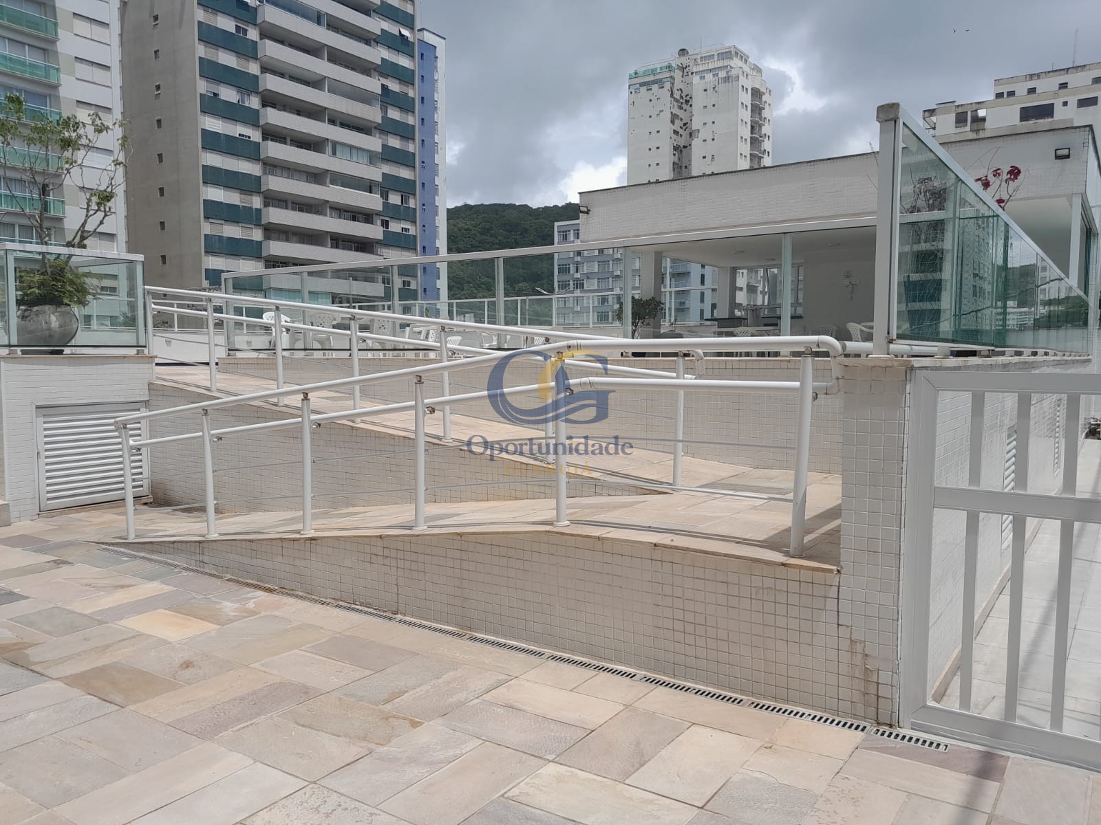 Apartamento GUARUJÁ - SP