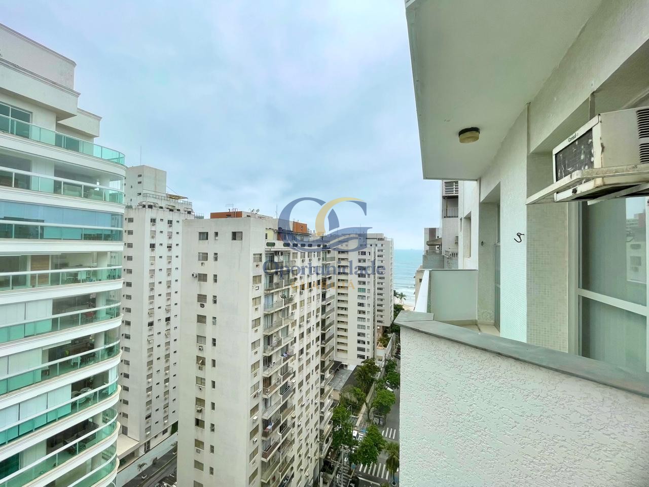 Apartamento GUARUJÁ - SP
