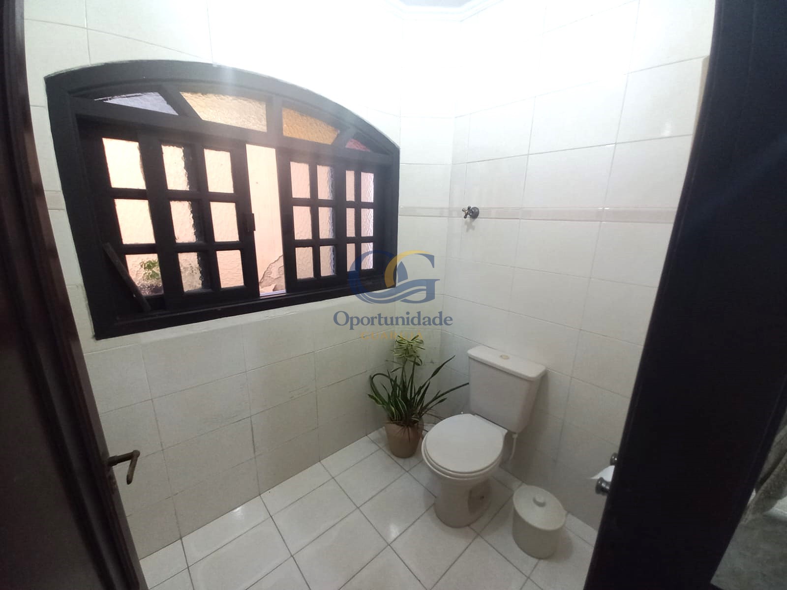 Casa em alvenaria GUARUJÁ - SP