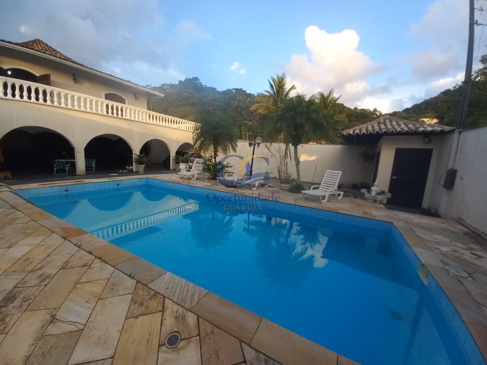Casa em alvenaria GUARUJÁ - SP