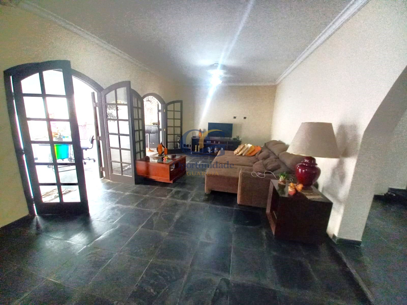 Casa em alvenaria GUARUJÁ - SP