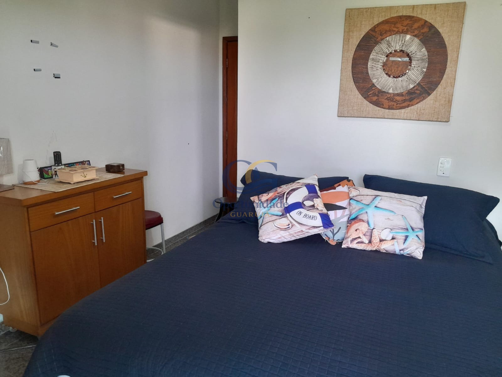 Apartamento na Praia da Enseada, Guarujá - SP