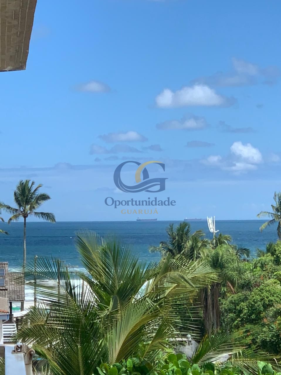 Apartamento na Praia da Enseada, Guarujá - SP