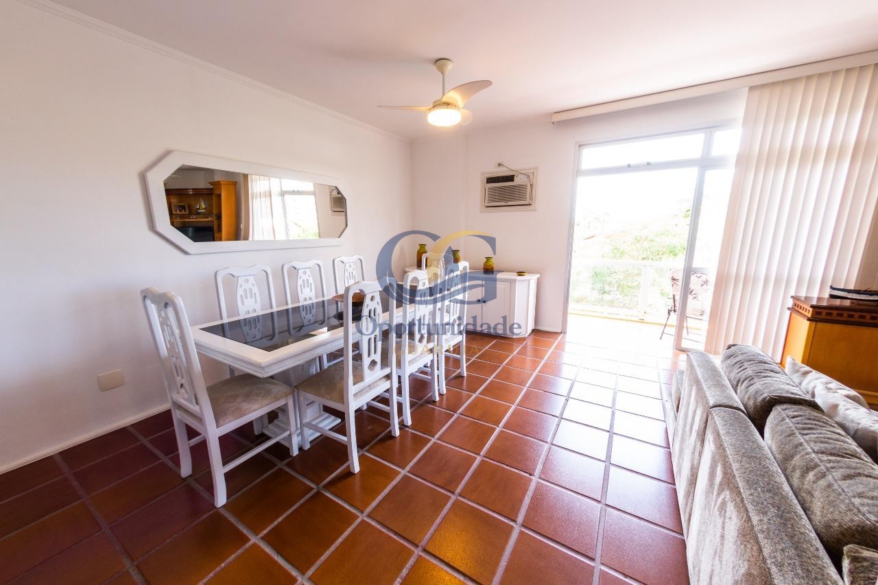 Apartamento na Praia da Enseada, Guarujá - SP