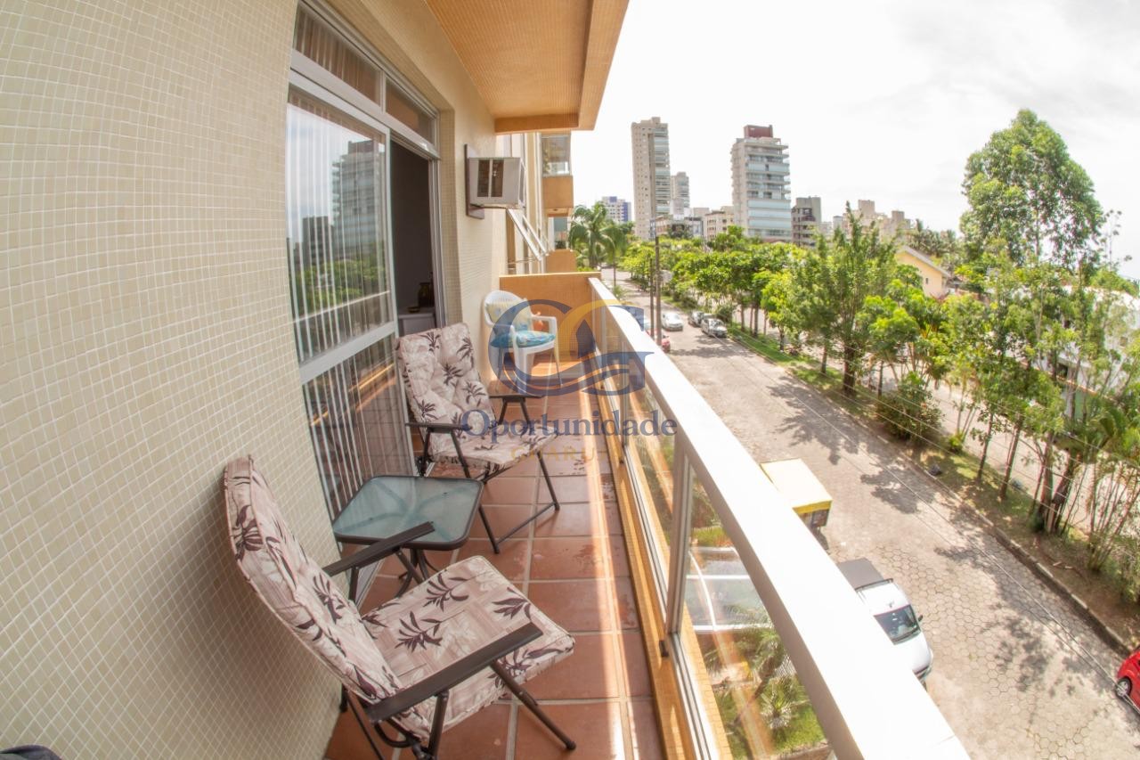 Apartamento na Praia da Enseada, Guarujá - SP