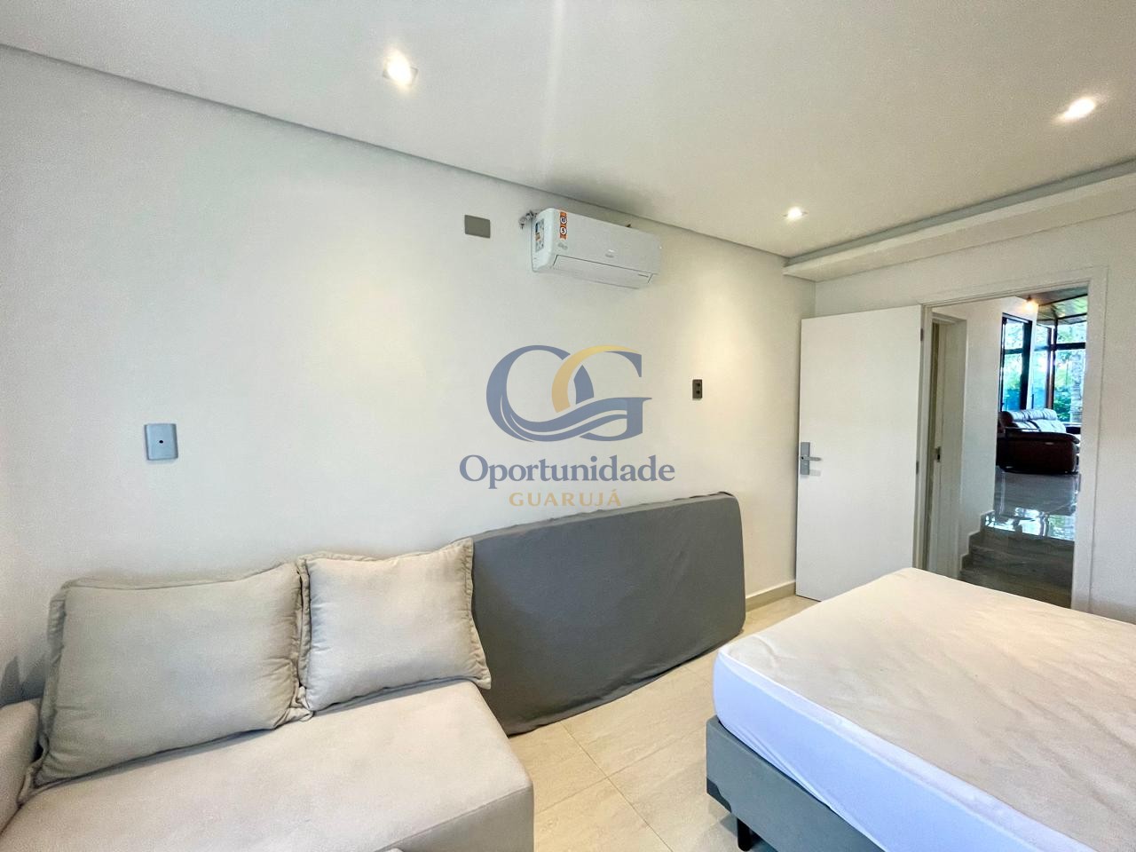 Casa , Praia da Esnseada - GUARUJÁ - SP