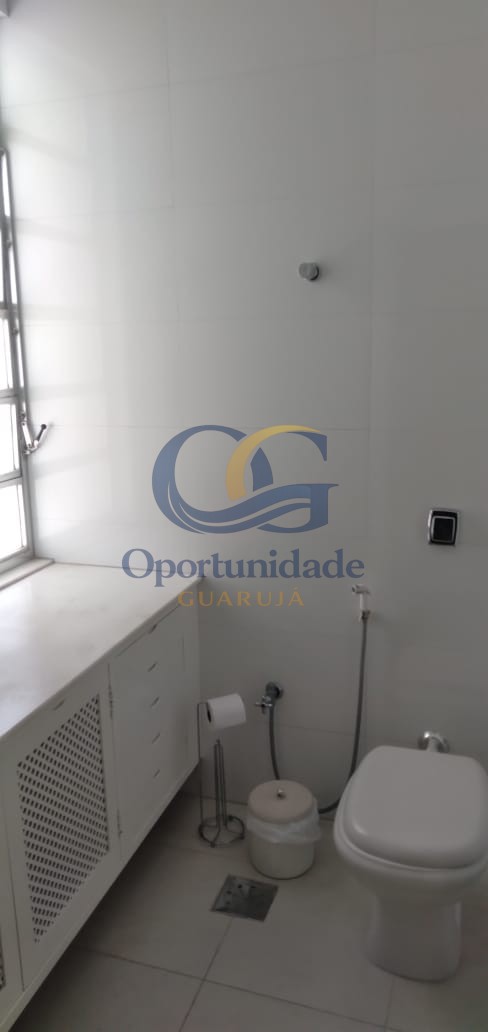 Apartamento Frente ao Mar nas Pitangueiras, Guarujá - SP