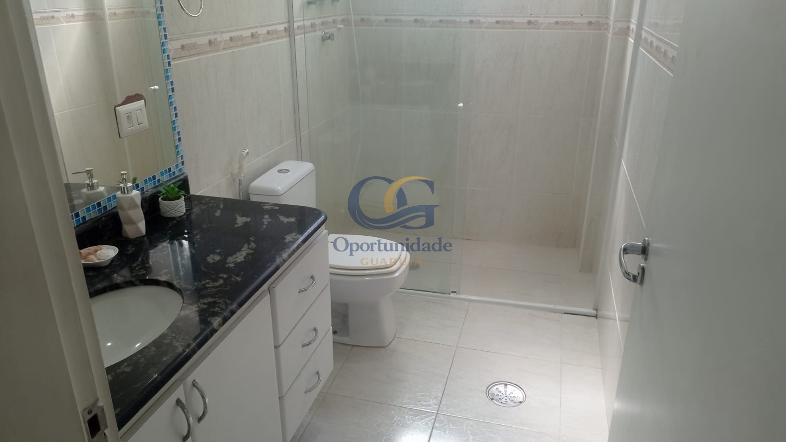 Apartamento GUARUJÁ - SP