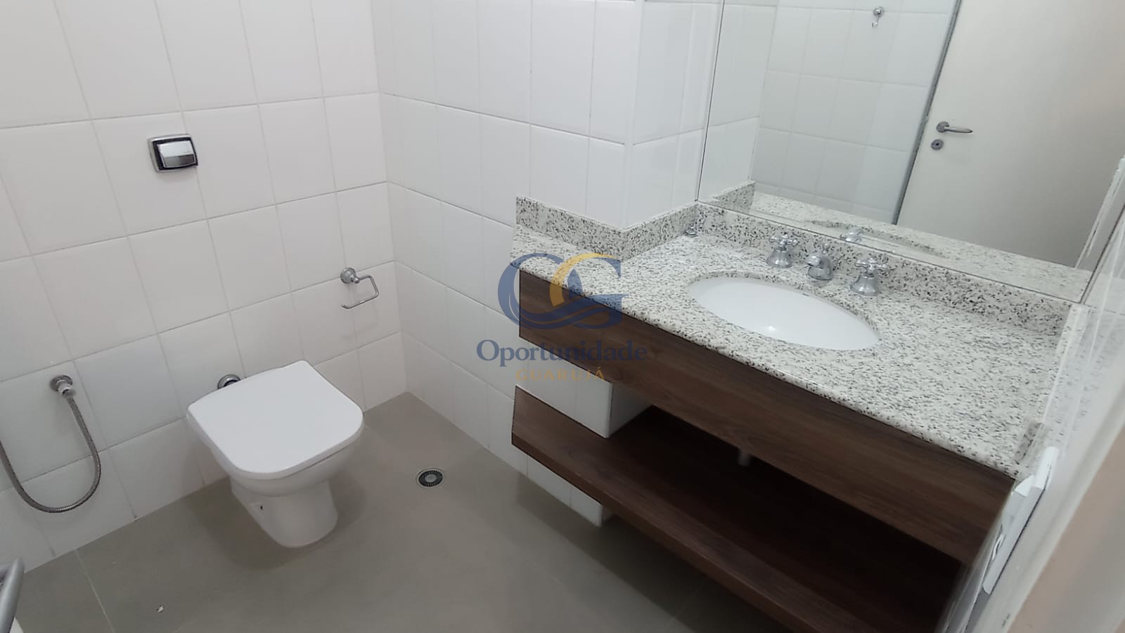 Apartamento GUARUJÁ - SP