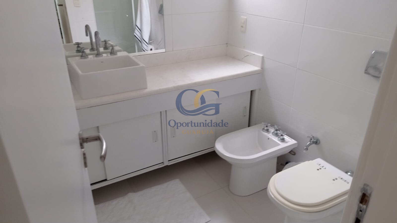 Apartamento GUARUJÁ - SP