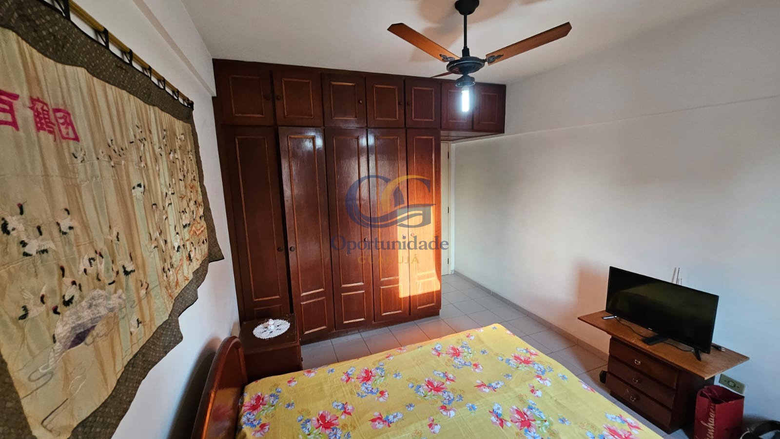 Apartamento na Praia das Astúrias, Guarujá - SP