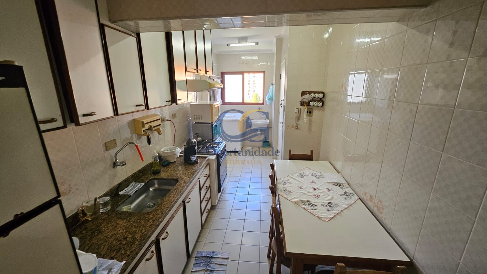 Apartamento na Praia das Astúrias, Guarujá - SP