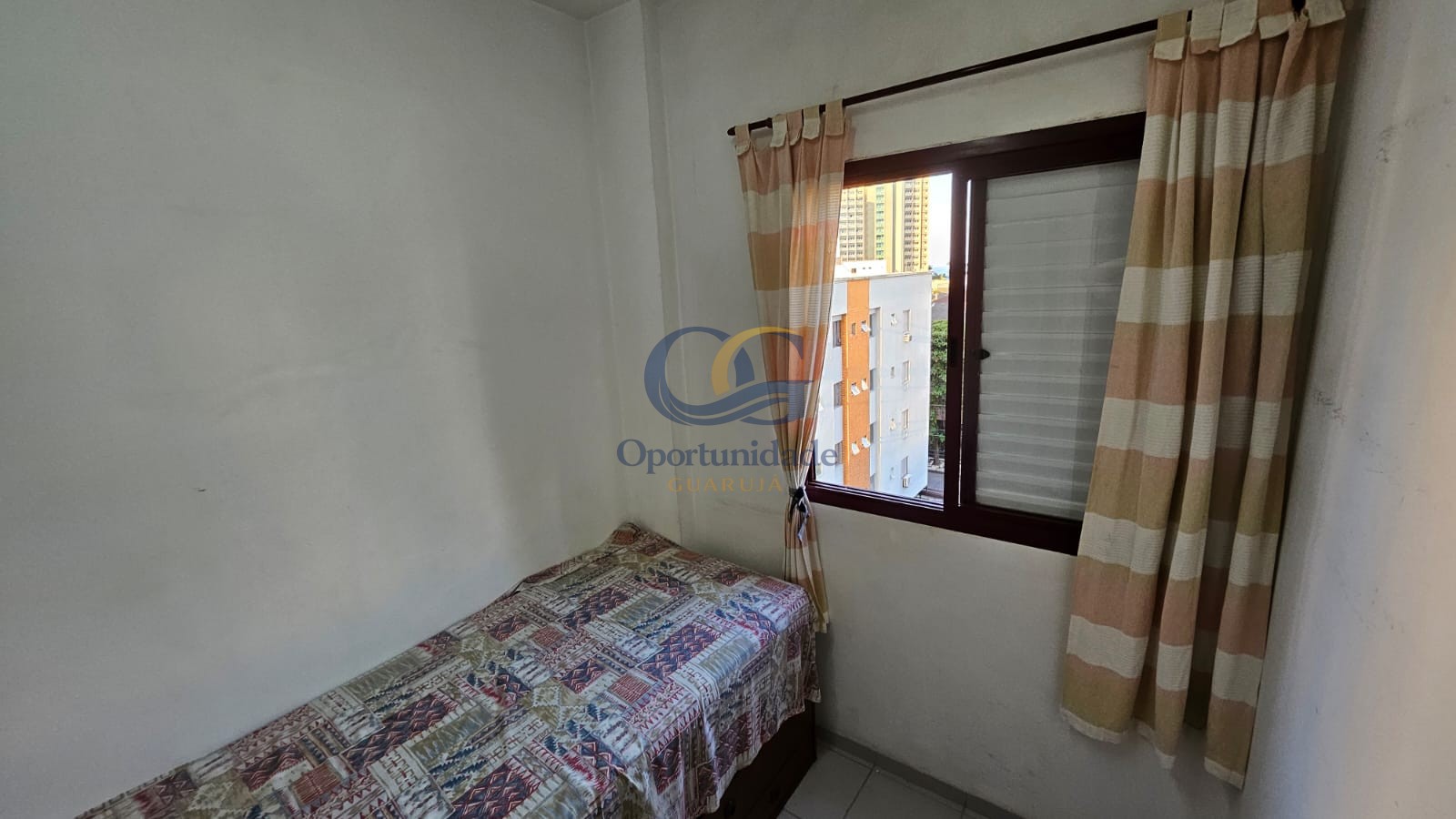 Apartamento na Praia das Astúrias, Guarujá - SP