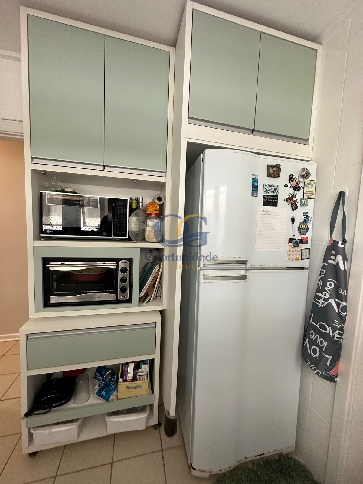 Apartamento na Praia das Astúrias, Guarujá - SP